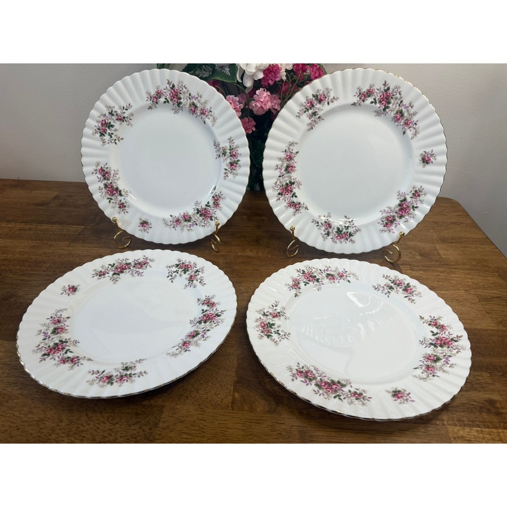 Royal Albert Lavender Rose Dinner Plates Set Of Four Retro English‎ Dinnerware